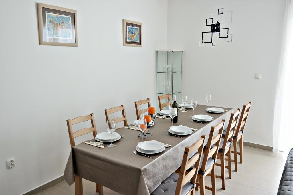 르티나 House Natali 70M From The Beach - Free Ev Top Up 빌라 외부 사진